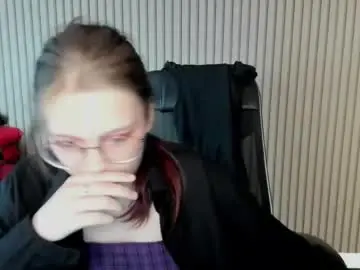 Chaturbate Live Porn of shy_elina01