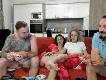 Chaturbate Live Sex Cam of xveryhotcouple