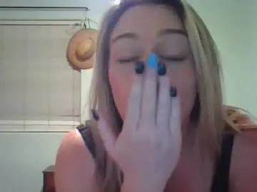 Chaturbate Nude Webcam of alyjeanne0420