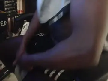 Chaturbate Live Sex Cam of black_shatb