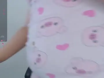 Chaturbate Live Sex Cam of blumbum