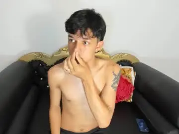 Chaturbate Live Sex Cam of jisus_catt