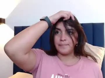 Chaturbate Live Sex Cam of rubyreyes