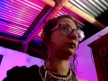 Chaturbate Sex Chat of serena_xyz