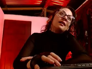 Chaturbate Free Porn Cam of serena_xyz