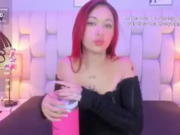 Chaturbate Sex Chat of skinnyfoxyy