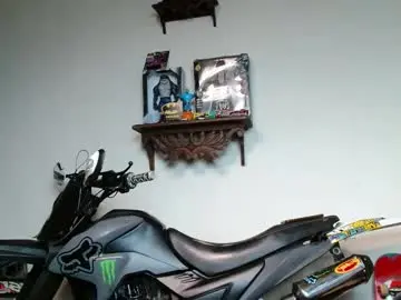 Chaturbate Live Porn of ash_wingrant