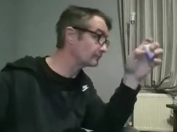 Chaturbate Live Sex Cam of dazzill