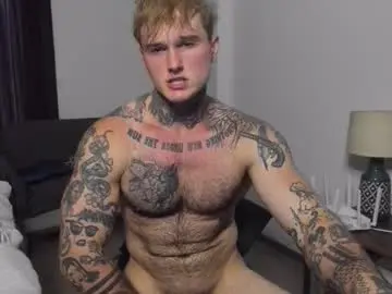 Chaturbate Live Sex Cam of andy_hunk