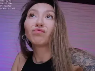 Chaturbate Free Live Porn of iam_casey