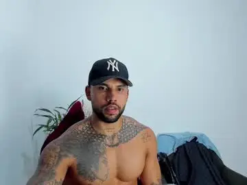 Chaturbate Live Sex Cam of joe_esthetic