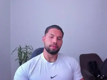 Chaturbate Watch Live Sex Cams of joe_esthetic