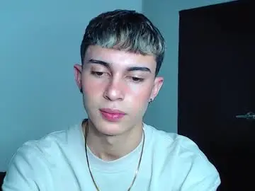 Chaturbate Adult Video Chat of john_vichenso