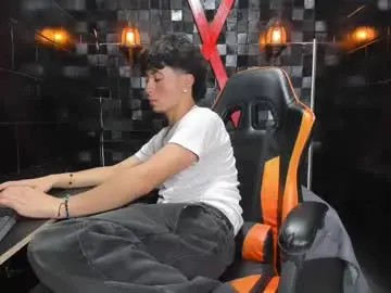 Chaturbate Free Porn Cam of juanpiedraita