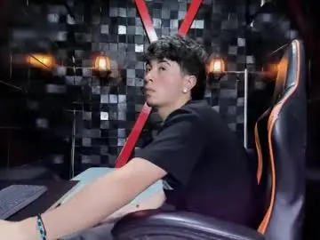 Chaturbate Best live sex cam show of juanpiedraita