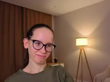 Chaturbate Best live sex cam show of lynettebails