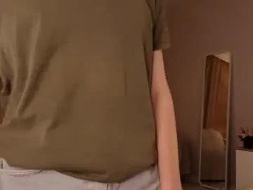 Chaturbate Watch Live Sex Cams of lynettebails