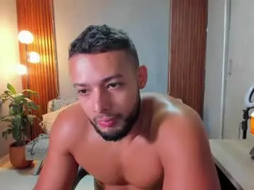 Chaturbate Watch Live Sex Cams of j_calix