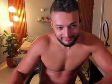 Chaturbate Live Porn of j_calix