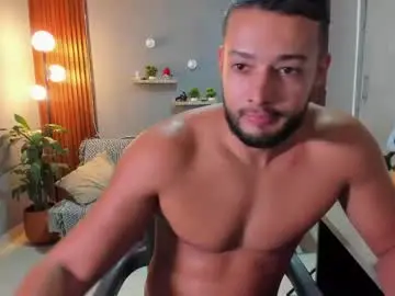 Chaturbate Free Porn Cam of j_calix
