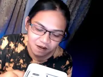 Chaturbate Live Sex Cam of ligaya_for_you