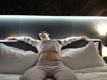 Chaturbate Best live sex cam show of milla_bella