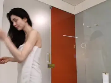 Chaturbate Nude Webcam of milla_bella