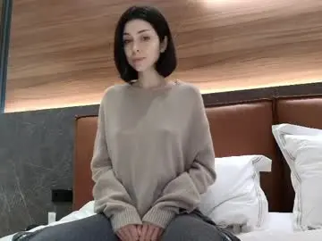 Chaturbate Free Live Porn of milla_bella