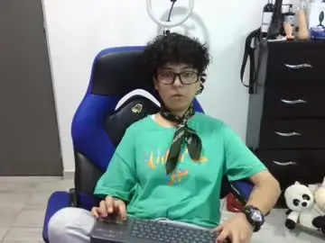 Chaturbate Nude Webcam of thomascooper_cams