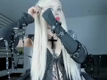 Chaturbate Free Porn Cam of zombieeporcelainex