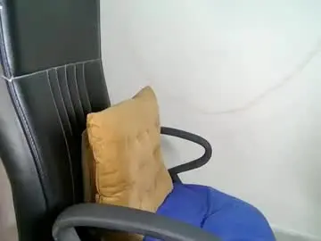 Chaturbate Live Sex Cam of ashi_indian