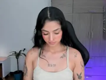 Chaturbate Free Porn Cam of lizzie_corner