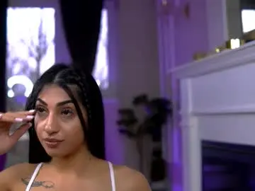 Chaturbate Best live sex cam show of emahallee