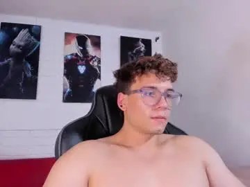 Chaturbate Best live sex cam show of matthewfire1