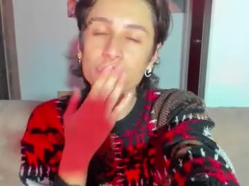 Chaturbate Live Sex Cam of cirosky_elchicopolla