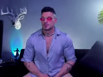 Chaturbate Live Porn of dennis_cox_