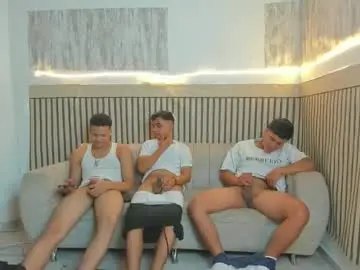 Chaturbate Free Porn Cam of justingtime21