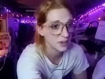 Chaturbate Best live sex cam show of lesleygumgrass