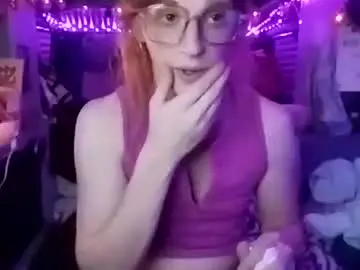 Chaturbate Live Sex Cam of lesleygumgrass