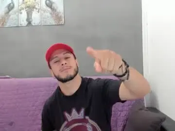 Chaturbate Nude Webcam of noah_happy07