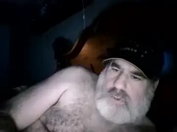 Chaturbate Adult Video Chat of straightbear4you
