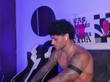 Chaturbate Best live sex cam show of alessandro_vanni