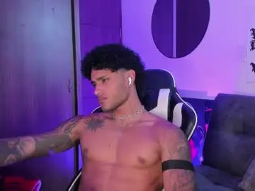 Chaturbate Best live sex cam show of alessandro_vanni