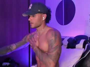 Chaturbate Live Porn of alessandro_vanni