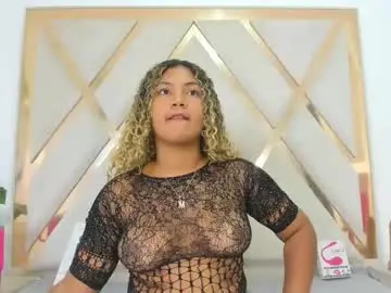 Chaturbate Free Porn Cam of ambarglowasm