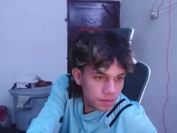 Chaturbate Sex Chat of andy_dan1