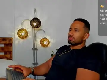 Chaturbate Live Sex Cam of connor_jackson1