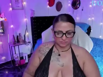 Chaturbate Sex Cam of ivonnee17_