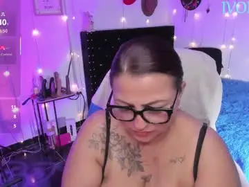 Chaturbate Adult Webcams of ivonnee17_