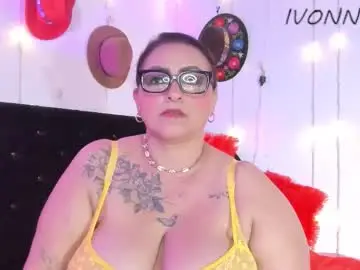 Chaturbate Free Live Porn of ivonnee17_